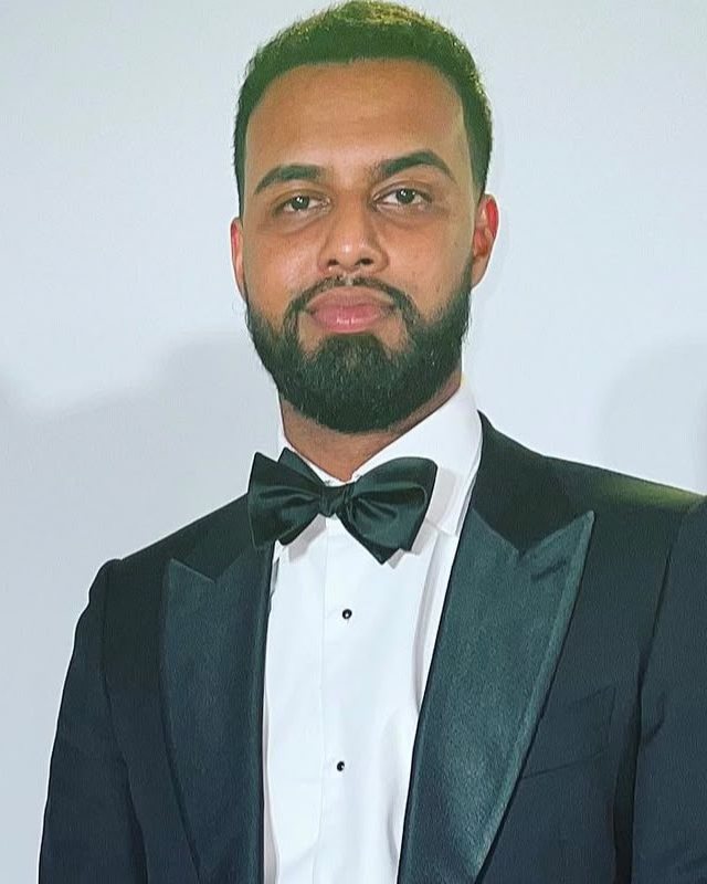 Portrait of Ari Datta in black tie